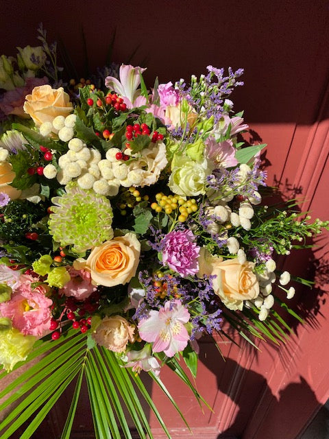 Bouquet de fleurs fraiches de saison réalisé selon l'inspiration du moment